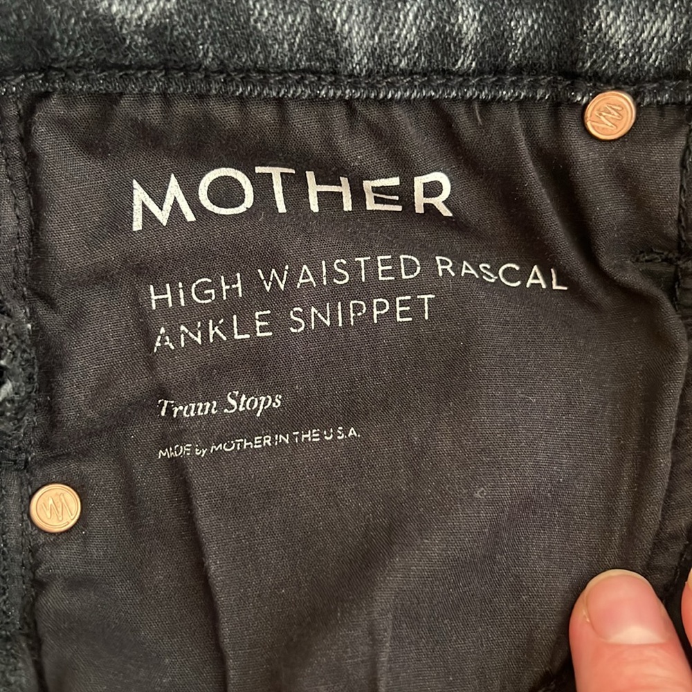 Mother Denim High Waisted Rascal Ankle Snippet Jean Womens 26 Train Stops - Picture 4 of 8